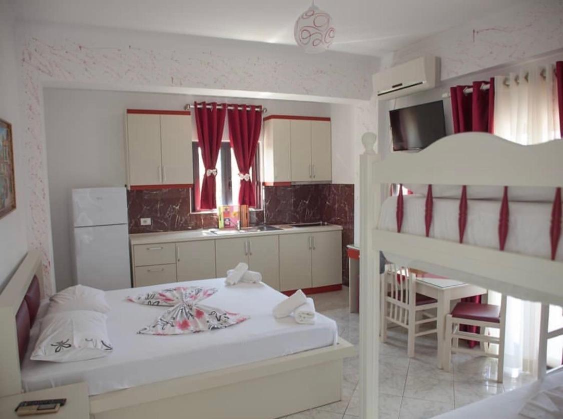 Poseidon Hotel Ksamil Luaran gambar