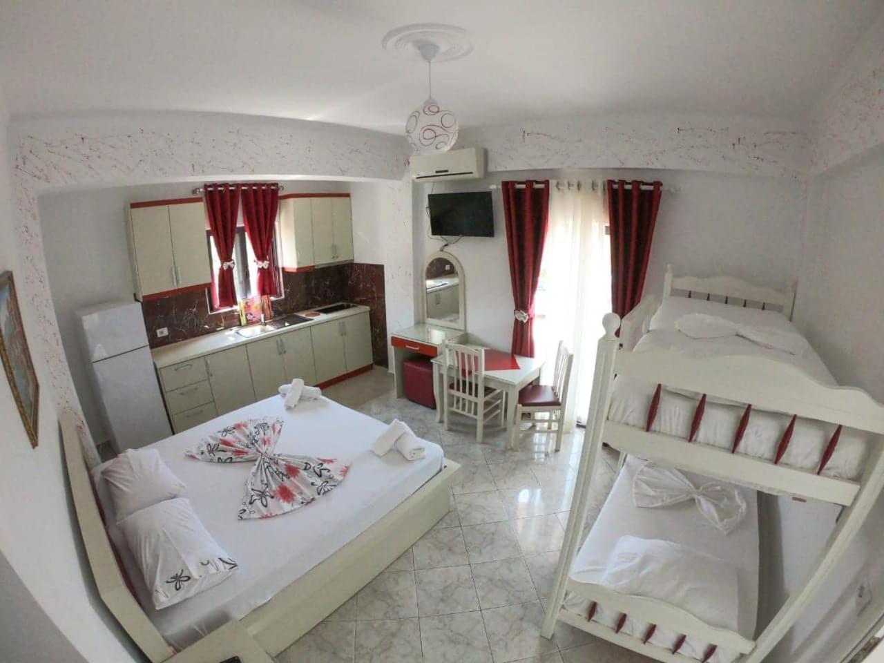 Poseidon Hotel Ksamil Luaran gambar