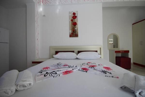 Poseidon Hotel Ksamil Luaran gambar